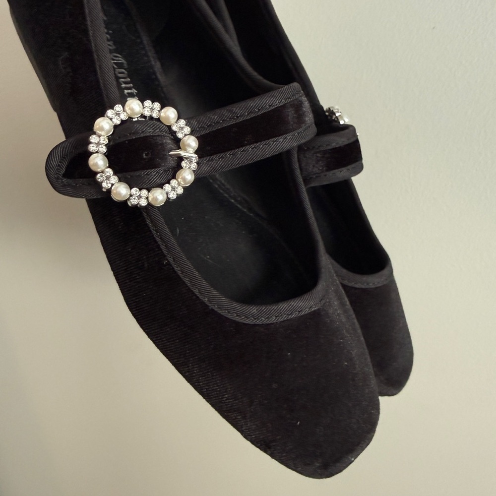NWOB Juicy Couture ‘Bijoux’ Pearl Buckle Mary Jane - Picture 2 of 6